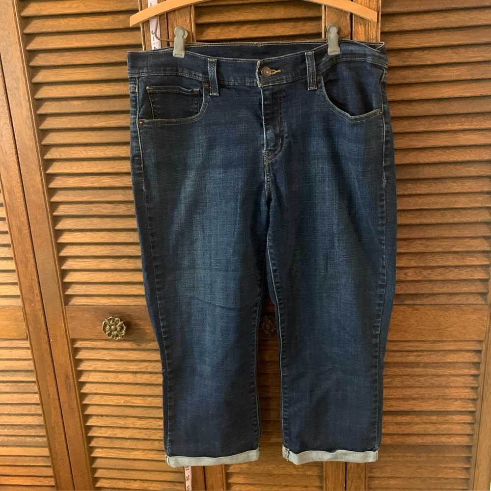 Levi's Dark Blue Cropped Women's Jeans
